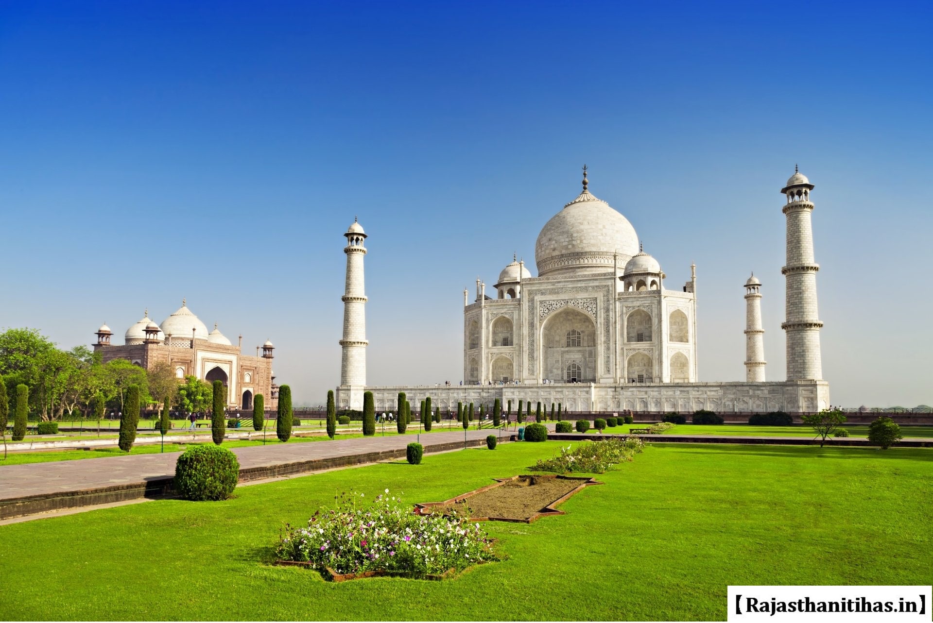 Agra Ka Taj Mahal Ke Bare Mein - ताज महल के बारे में जानकारी हिंदी में